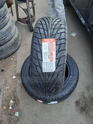 Maxxis 235/55r18