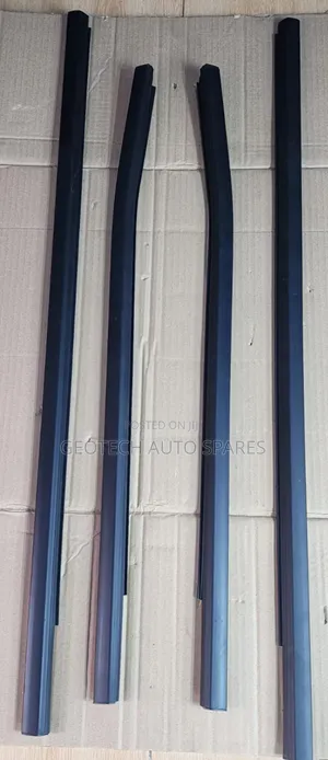 Toyota Hilux Vigo Inner Door Weatherstrips