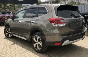 Subaru Forester 2019 Gray
