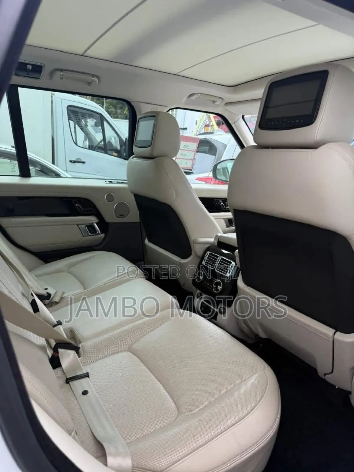 Land Rover Range Rover Vogue 2019 White