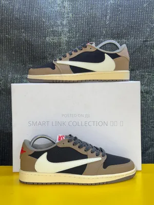 Travis Scott  Air Jordan 1 Low 
*“Dark Mocha* ”