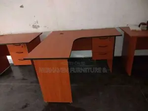 1.2m L-Shape Desk With Drawers