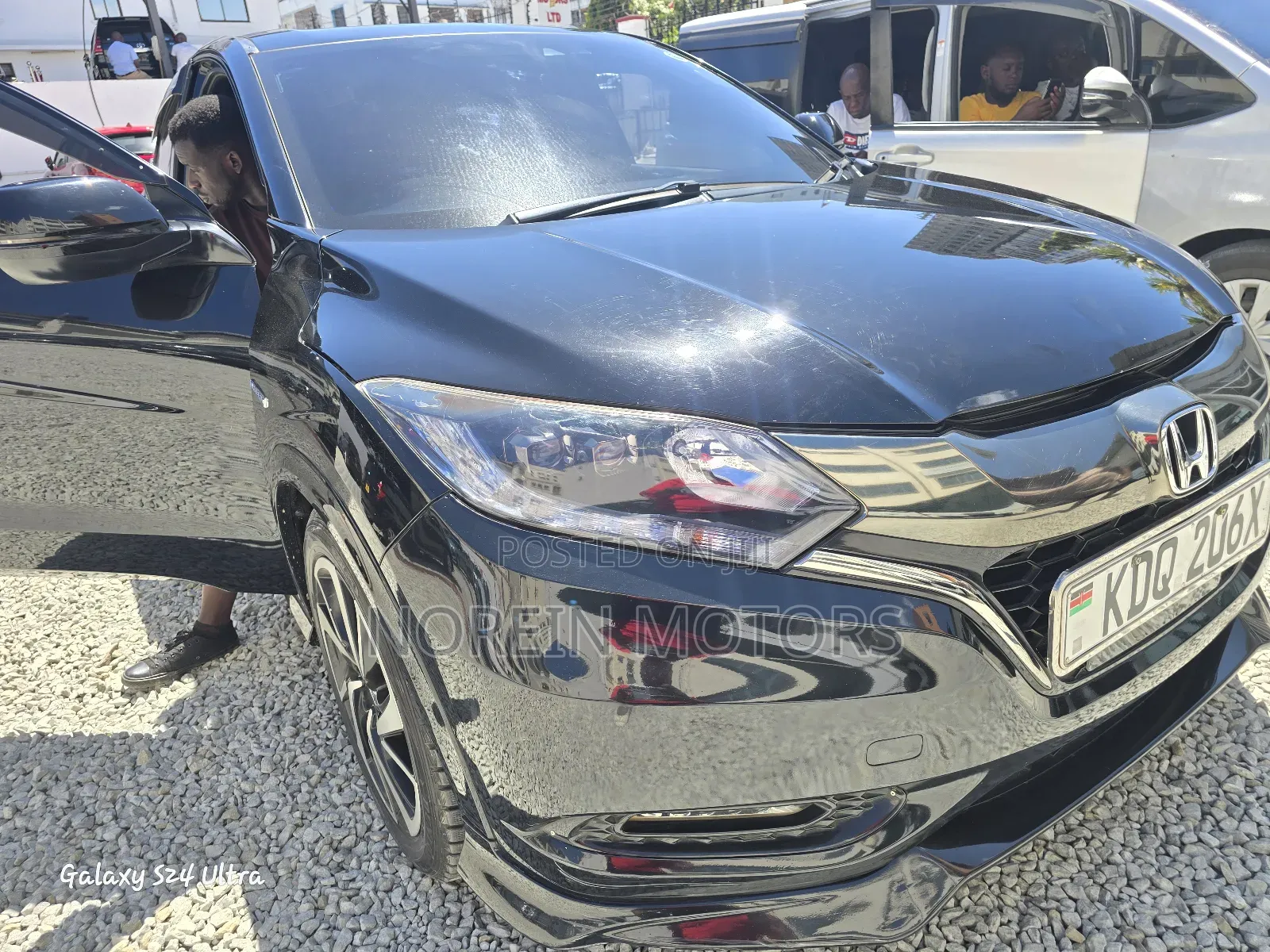 Honda Vezel 2017 Matt Black