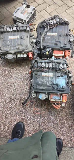 Toyota Alphard Hybrid Inverter