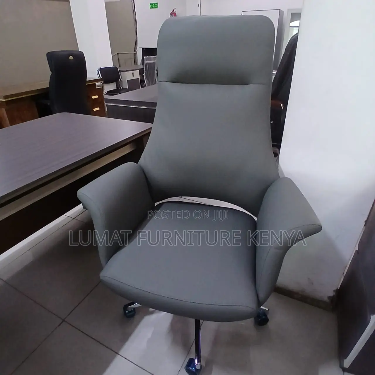 Ceo High Back Office Seat