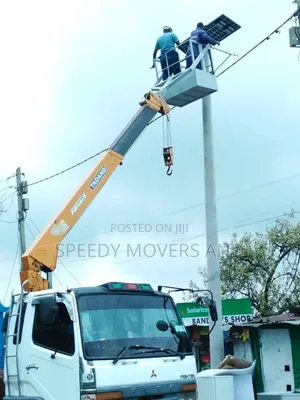 Crane for Lifting of Goods and Items Accesible