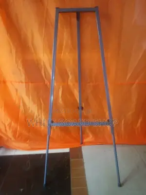 Heavy Duty Board Stand-Tripod