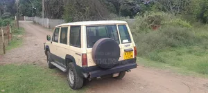 Isuzu Trooper 1994 Beige