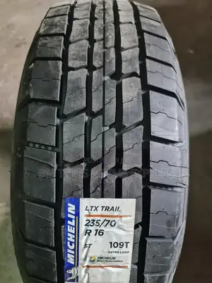 235 /70 R16 Michelin