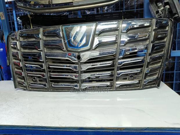 Alphard Grill Ex Japan