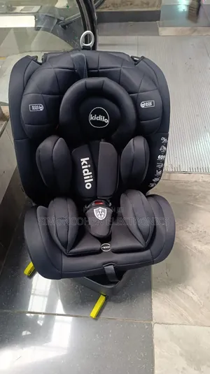 Kidilo Carseat
360° Rotation 
With Isofix
