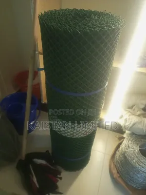 Plastic Chicken Wire  Roll For Sale