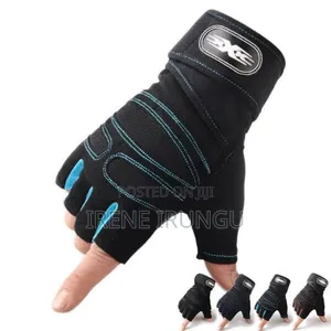 Pair of Exercise Gloves++ Gym Gloves