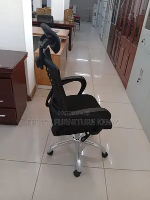 Adjustable Head Support Office Seat