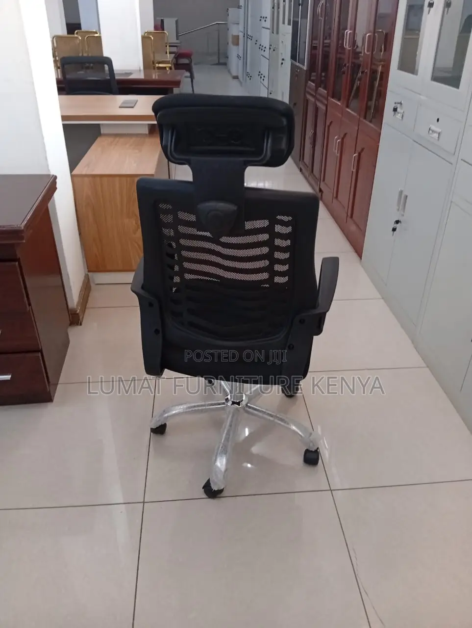 Adjustable Head Support Office Seat