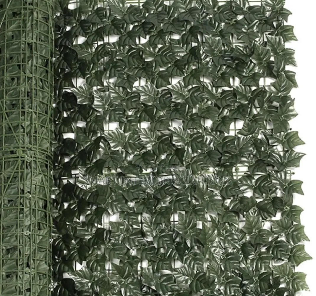Green Leaf Privacy Fence