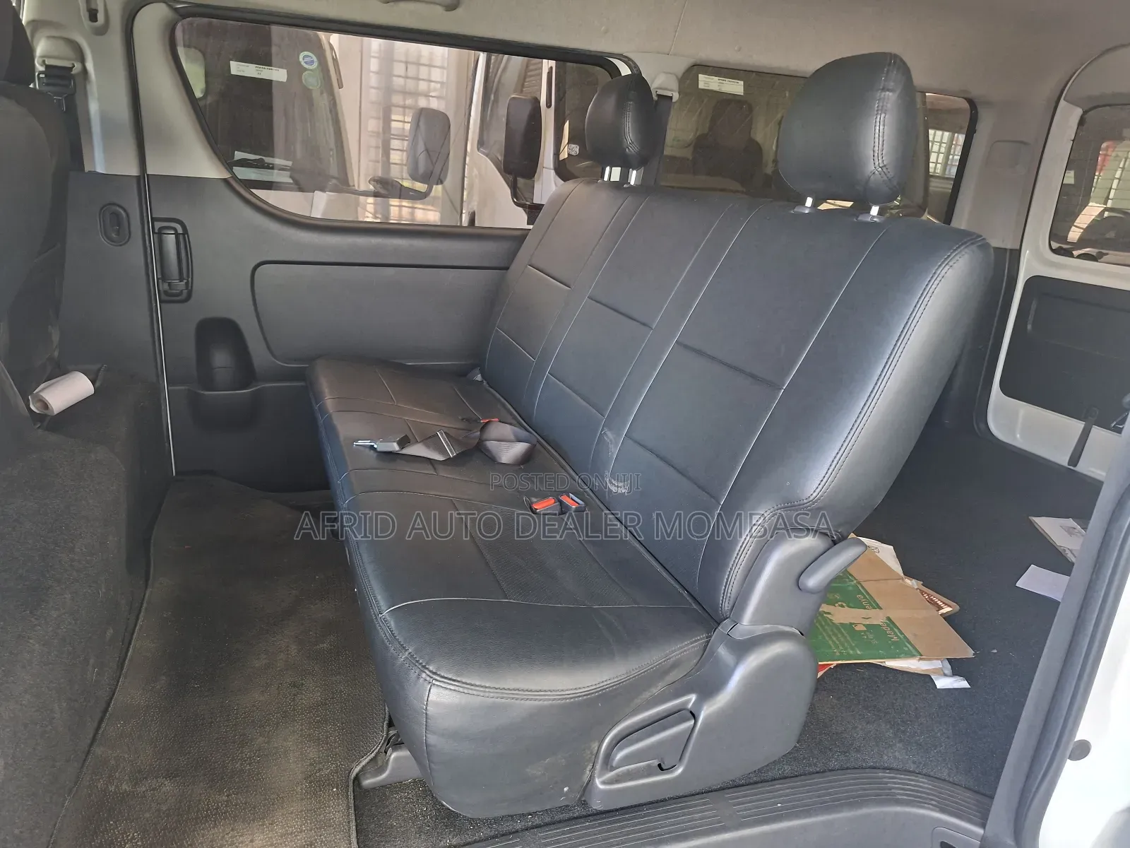 Toyota HiAce 2018 White
