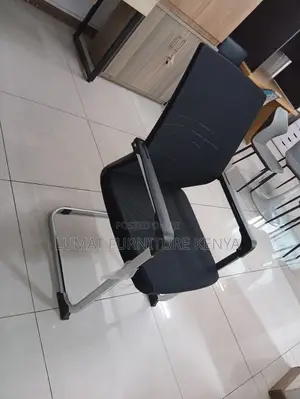 Ventilated Mesh Task Chair