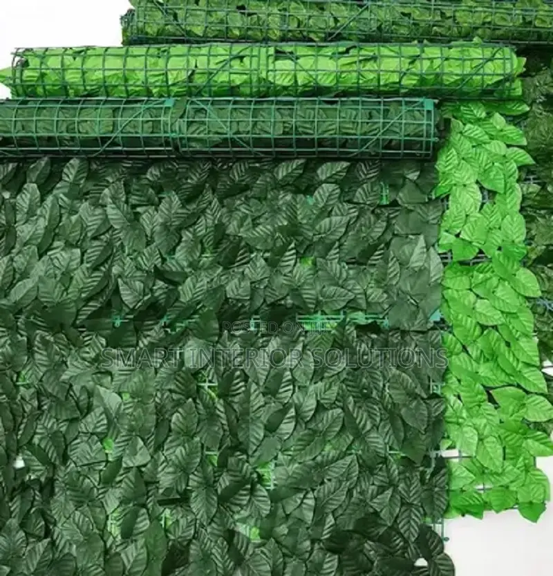 Fade-Proof Artificial Privacy Fence