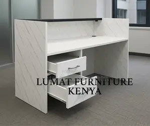 Professional Welcome Desk