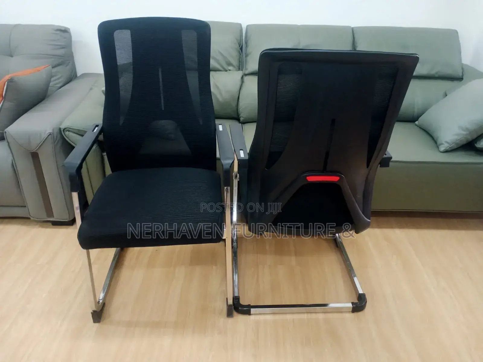 Mesh Back Visitor Chair