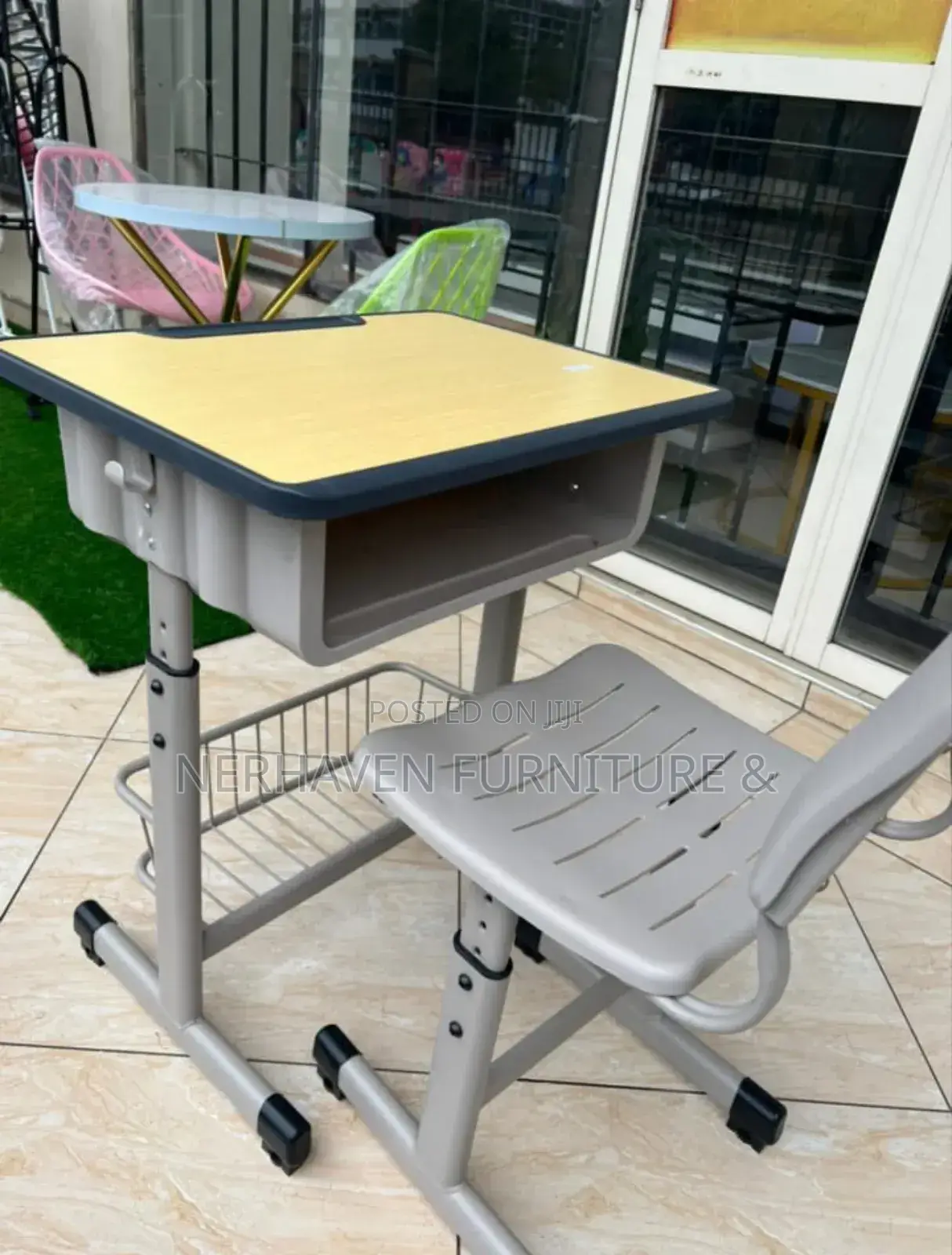 Ergonomic Kids Desk Chair