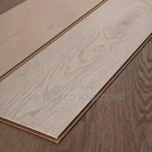 Water-Resistant Laminate Flooring – The Smart Choice for Busy Homes