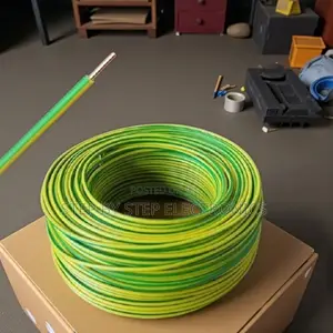 Yellow Green Pvc 2.5mm Electrical Cable Solid Core Flame Resistant