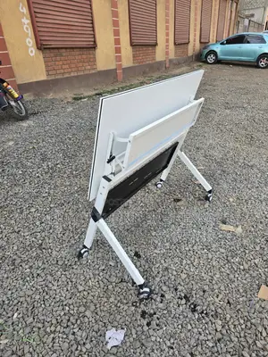 Foldable Modern Office Table