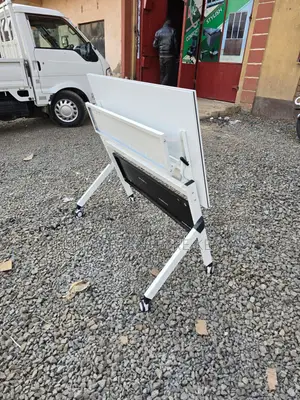Foldable Modern Office Table