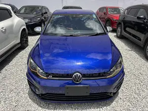 Volkswagen Golf R 4-Door w/DCC & Navigation 2019 Blue