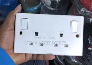Non Standard Twin Socket