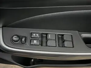 Suzuki Swift 2018 Brown