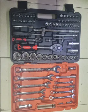 82 Pieces Mechanical Toolset