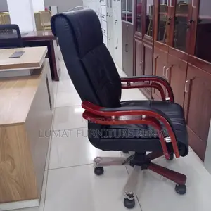 Office Luxury Adjustable Executive Seat