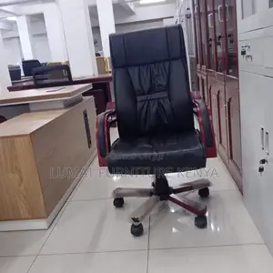 Office Luxury Adjustable Executive Seat