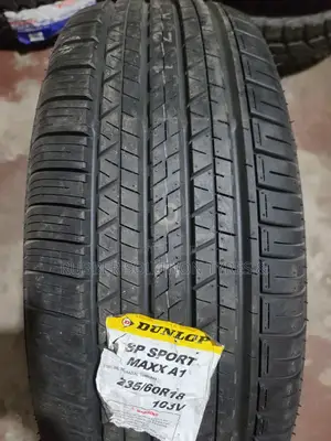 235/60r18 Dunlop Tires [Made In Japan]