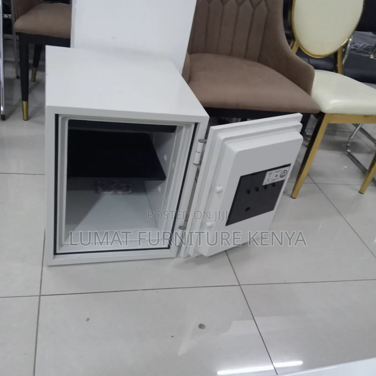 Electronic Safe Box
