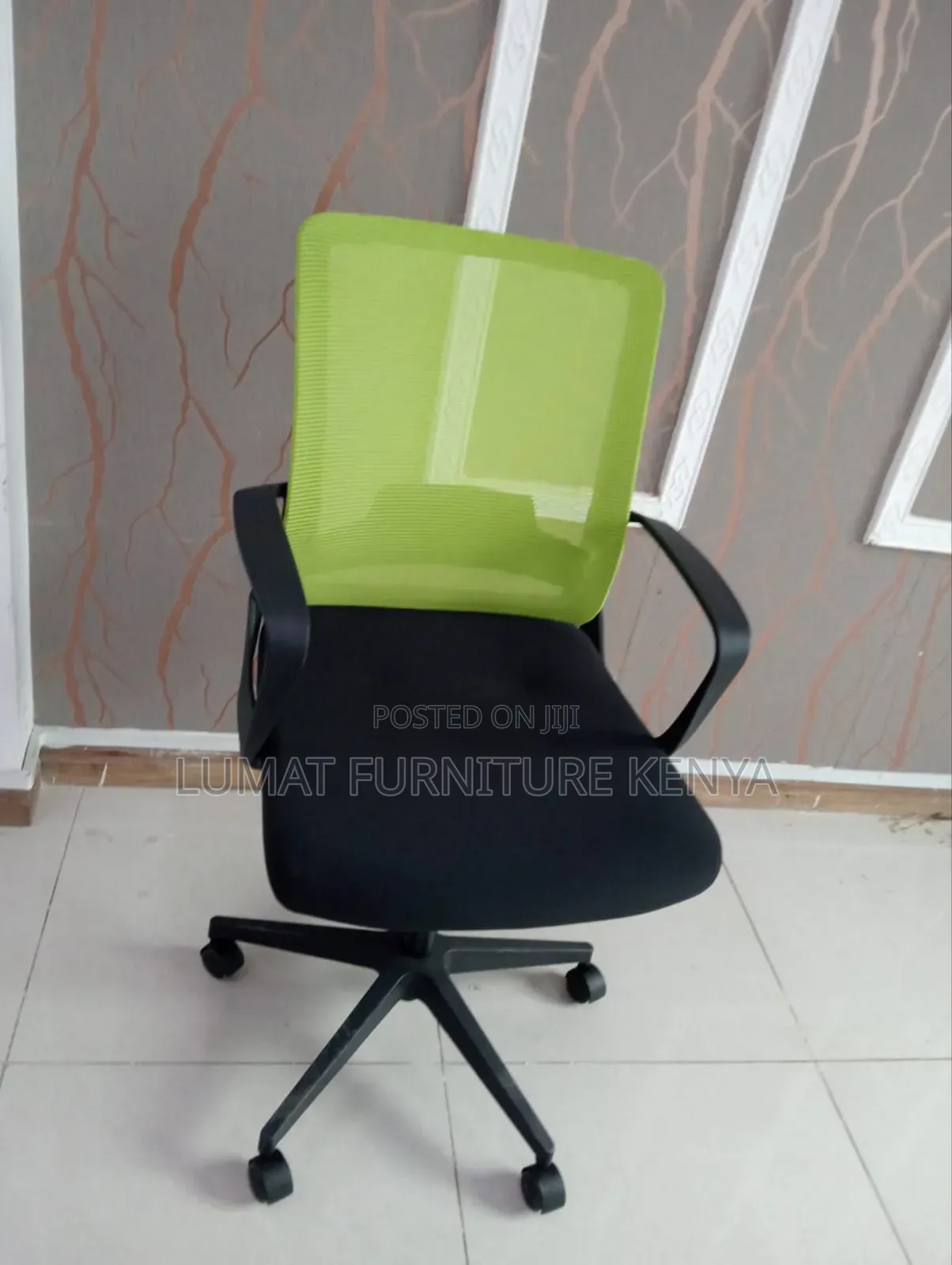 Office Comfort Mesh Chair