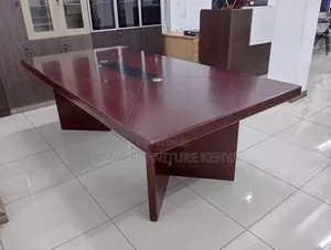 Deluxe Office Meeting Table
