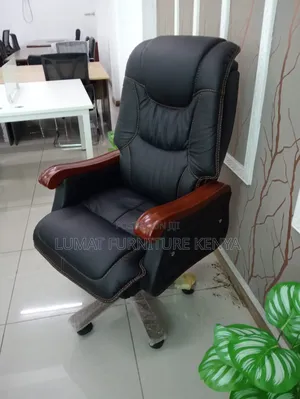 Leather Director’S Office Chair