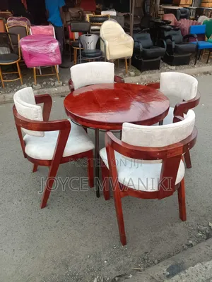 Modern Design Mahogany Dinning Set 