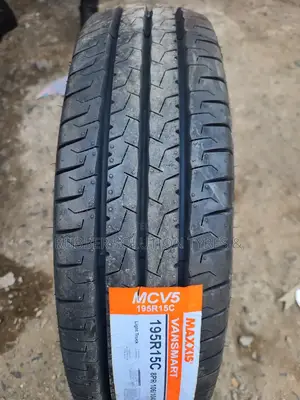 195r15 C Maxxis Tires Mc5[Made in Thailand]