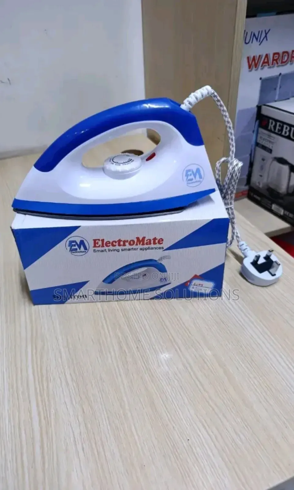 Electromate Dry Iron Box