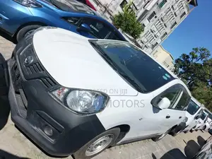 Nissan Advan 2019