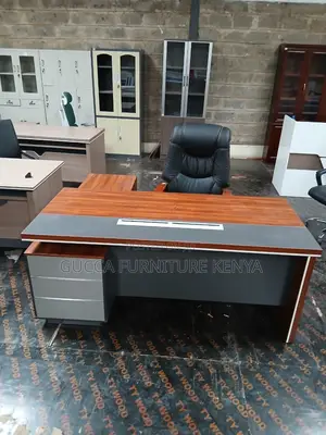 2.0m Executive L-Shaped Presidential Table