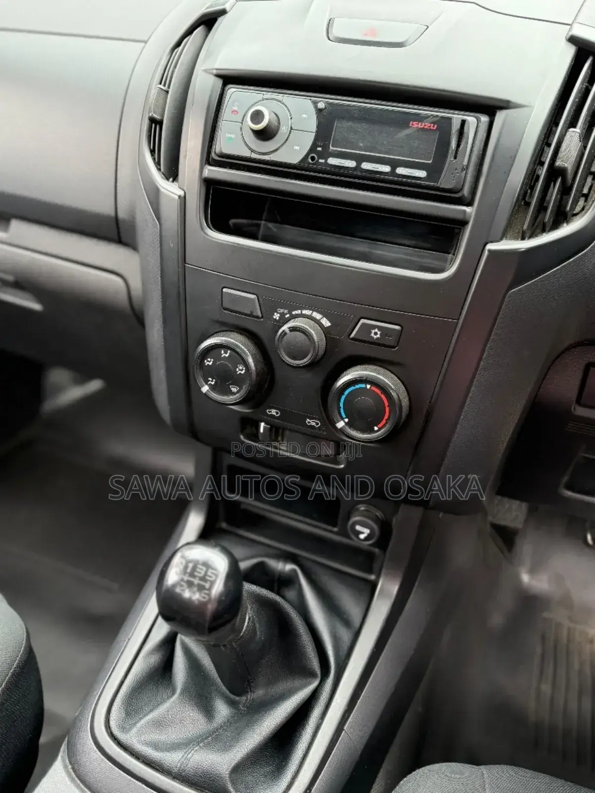 Isuzu D-MAX 2019 Silver