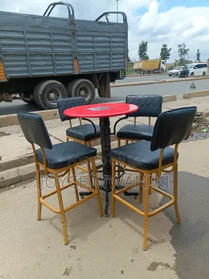 Modern Design High Bar Set, Black and Gold 