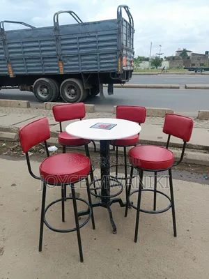 Red High Bar Set of 4 Chairs and Table