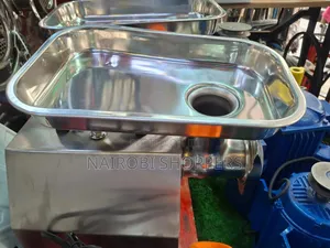 Meat Mincer Tk 22